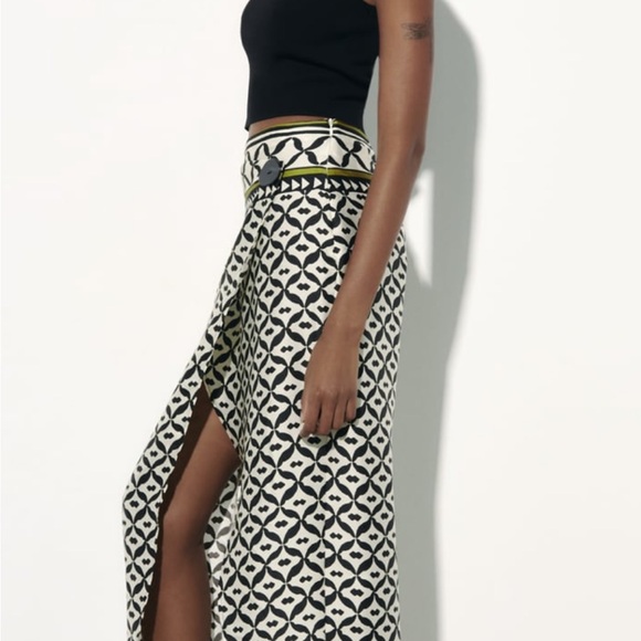 Zara brand new skirt - Picture 8 of 8